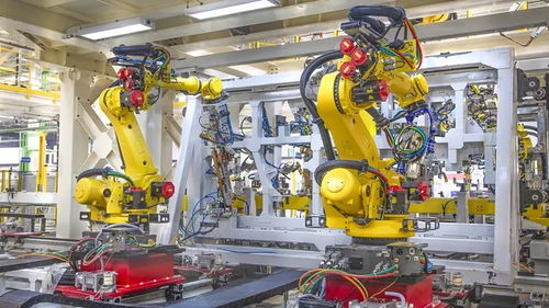 全球首臺5G智能新能源汽車在黃岡成功下線，工業(yè)機(jī)器人制造助力產(chǎn)業(yè)升級